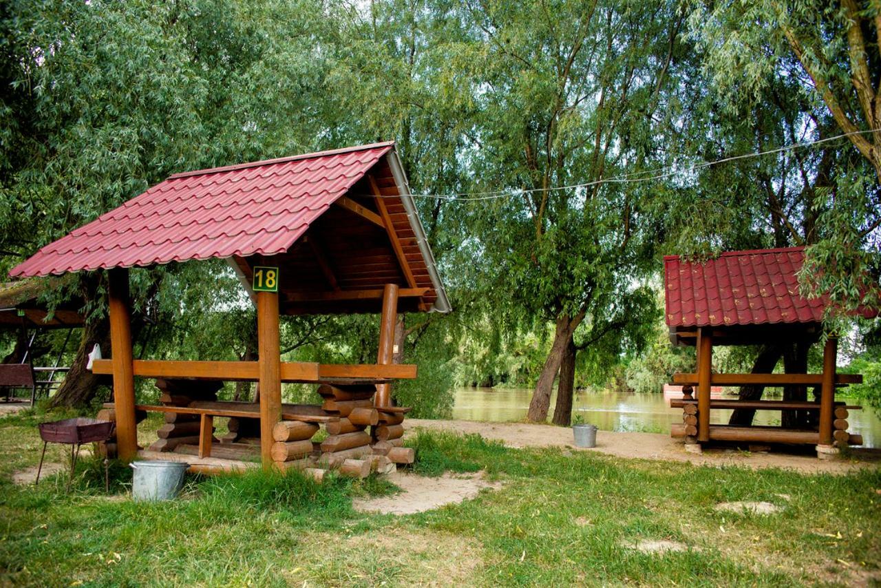 Holiday Park Dunay Kyslytsya Eksteriør billede